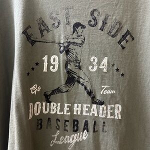 Mens XL Graphic Baseball T-shirt